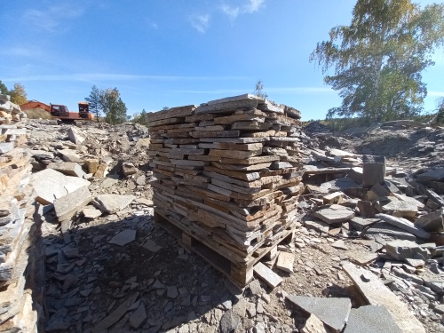 Плитняк златолит серебристый для мощения на бетон купить в Элисте