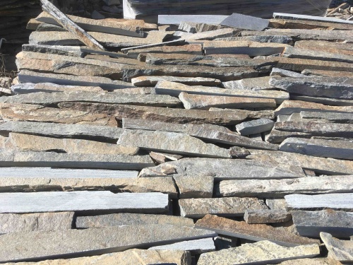 Горбушка златолит мультиколор для облицовки купить в Элисте