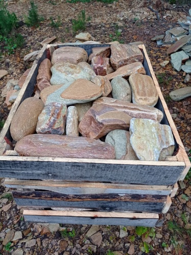 Златолит жёлтый, жёлто-зелёный глыбки и валуны для ланшафтного дизайна купить в Элисте