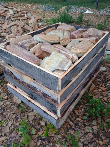 Златолит жёлтый, жёлто-зелёный глыбки и валуны для ланшафтного дизайна купить в Элисте