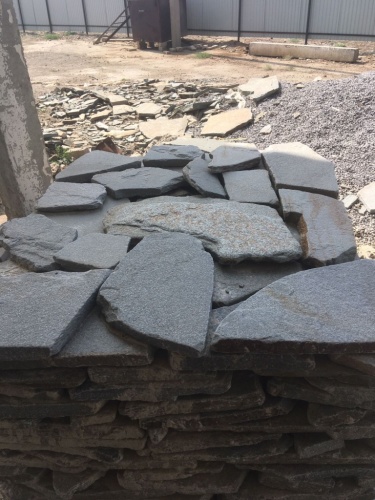 Златолит серебристый галтованный для лестниц купить в Элисте